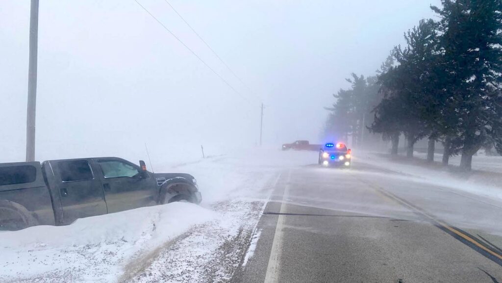 Frightful blizzard leads to a ‘White Christmas’ News, Sports, Jobs